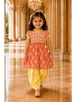 StyloBug - Orange Floral Cotton Kurta and Salwar