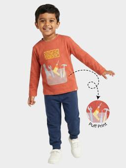 Orange Sugar - Unisex Typography Red T-Shirt With Joggers