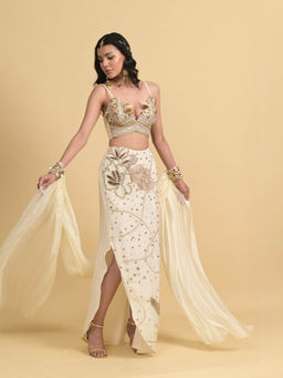 RISHI & VIBHUTI - Mehbooba Ivory Bralette with Skirt and Hand Cape (Set of 3)