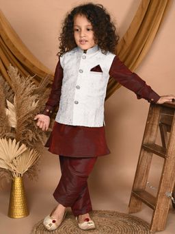 Pehanaava - Boys Ethnic Festive Hand Embroidery Waistcoat Kurta & Pyjama (Set of 3)