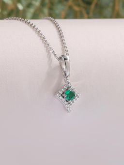 Ornate Jewels - 925 Silver Round Green Emerald Glamourous Pendant with Chain for Women & Girls
