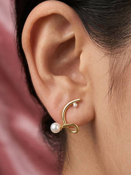 Nishani - Women Silver Twisted Pearls Earrings
