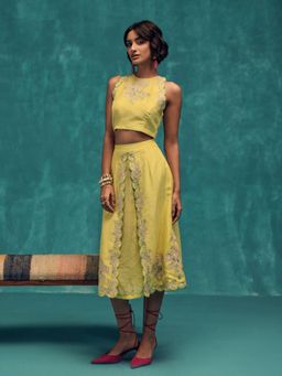 ZABELLA - Willow Embroidered Linen Yellow Co-Ord (Set of 2)