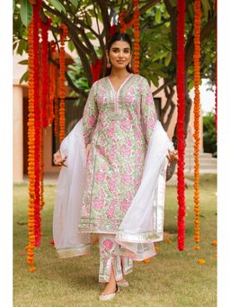 CHHAAP TILAK - Green Floral Elegance Gota Hand Block Cotton Kurta with Pant and Dupatta