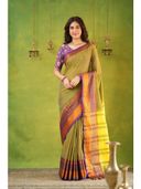 Green color option, Currently selected