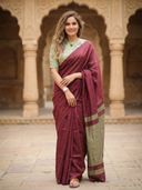 Maroon color option, Currently selected