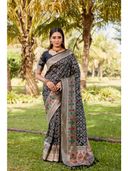 Black color option, Currently selected