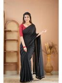 Black color option, Currently selected