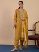 Mustard color option, Currently selected