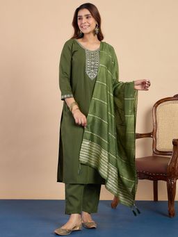 VredeVogel - Green Embroidered Kurta with Pant and Dupatta