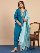 Teal color option, Currently selected