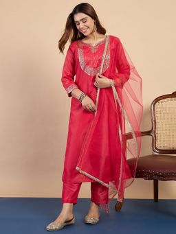 VredeVogel - Pink Silk Blend Kurta with Pant and Dupatta