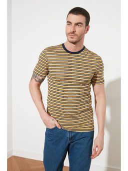 Trendyol - Man Yellow T-Shirt