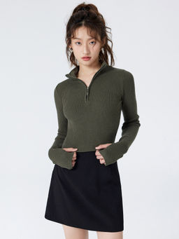 Cider - Solid Zipper Up Knitted Crop Top