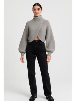 Cider - High Neck Solid Knitted Long Sleeve Crop Sweater