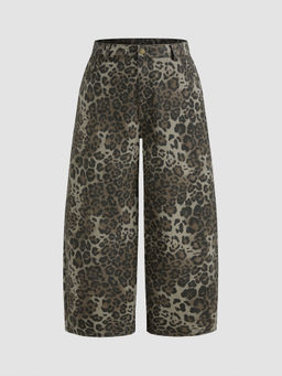 Cider - Denim Mid Rise Leopard Pocket Barrel-Leg Jeans Curve & Plus
