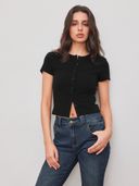 Black color option, Currently selected