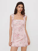Pink color option, Currently selected
