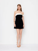 Black color option, Currently selected