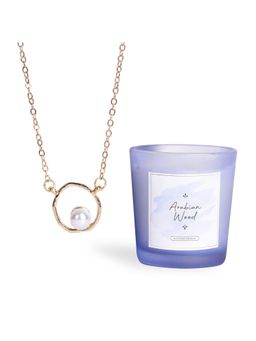 Gleevers - Gift Box pack of 2 with Candle (Arabian Wood,60gm) & Pearl Pendant