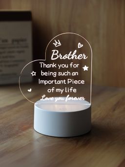 Gleevers - Acrylic Plaque with Stand LED Light Heart Shaped