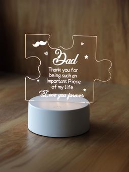 Gleevers - Acrylic Plaque with Stand LED Light