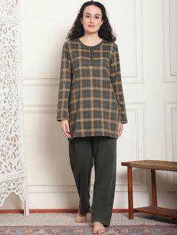 Kanvin - Women Winter Checks Green Kurti with Pajama (Set of 2)