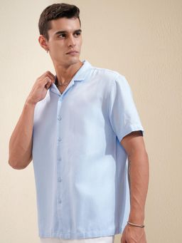 HIGHLANDER - Men Blue Dobby Textured Cuban Collar Relaxed Shirt