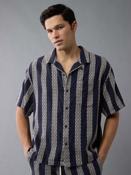 American Eagle - Men Blue Textured Striped Button-Up Poolside Shirt