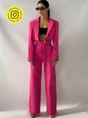 Pink color option, Currently selected