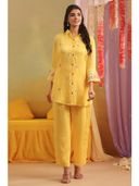 Yellow color option, Currently selected