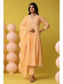 Yellow color option, Currently selected