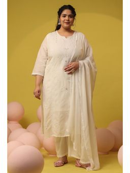 Scakhi - Off-White Cotton Mulmul Chikankari Embroidered Kurta with Pant and Dupatta