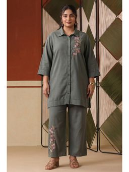 Scakhi - Sage Green Embroidered Rayon Flex Plus Size Co-Ord Set With Trouser