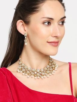 OOMPH - White Gold Kundan & Pearl Ethnic Choker Necklace Set with Drop Earrings