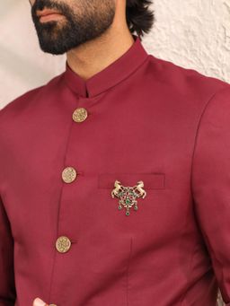 Cosa Nostraa - Men Gold Ghodey Pe Sawaar Brooch