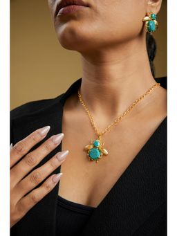 AMOSSH - Aqua Bee Necklace 18k Gold Plated Anti Tarnish
