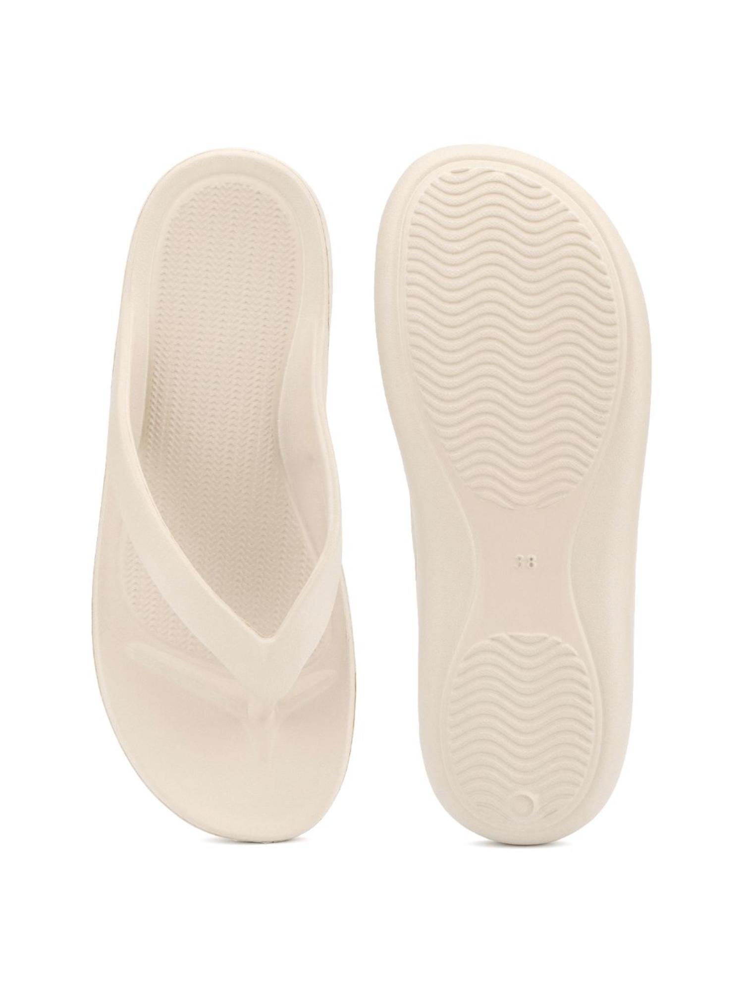 Extra Soft Classic Casual with Ultra Soft Cream Flipflop for Womens