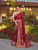 Maroon color option, Currently selected