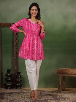 SPAN - Pink Printed Straight Kurti