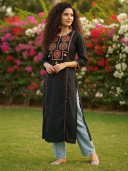 Varanga - Black Solid/Plain Regular Kurta