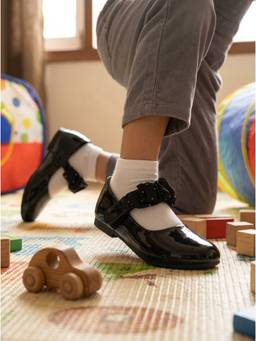 Carlton London - Girls Black Mary Jane Comfortable Ballerina