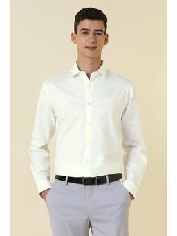 Allen Solly - Men Beige Solid Full Sleeves Formal Shirt