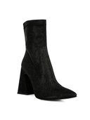 Black color option, Sold out, Currently selected