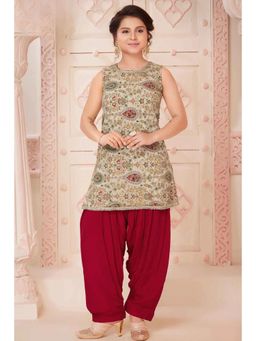 Lagorii - Embroidered Kurta with Patiala Salwar