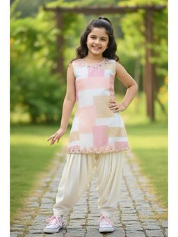 Lagorii - Peach Kurta With Patiala Salwar