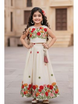 Lagorii - Cream Floral Embroidered Lehenga With Choli