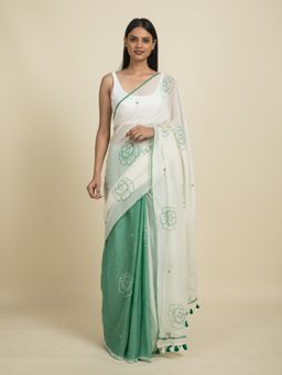Suta - White and Green Floral Block Printed Mul Cotton Saree