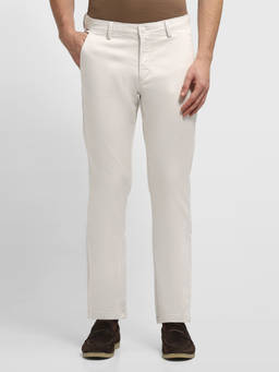 Arrow Sports - Men White Hudson Straight Fit Mid Rise Trouser