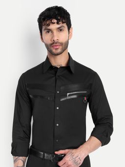 Pier seven - Men Black Panelled Zipper Pocket Shirt
